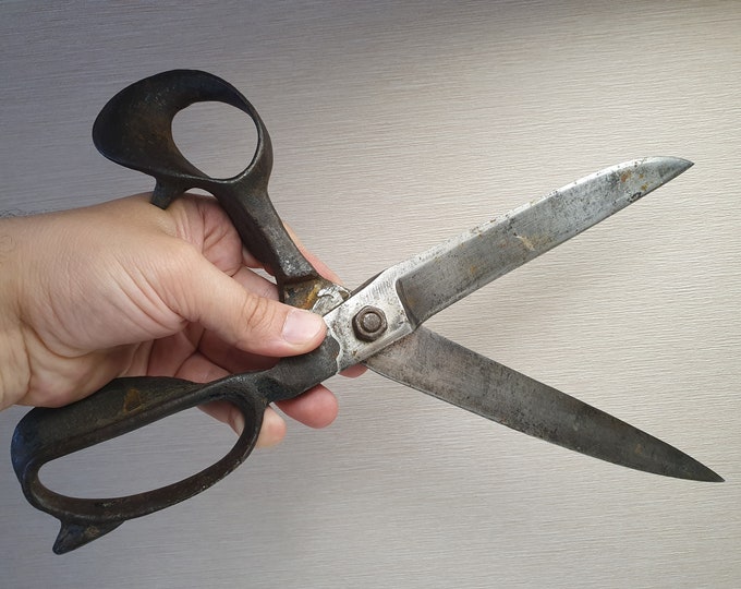 Antique Upholstery Scissors Large, Extra Large Antique Metal Scissors