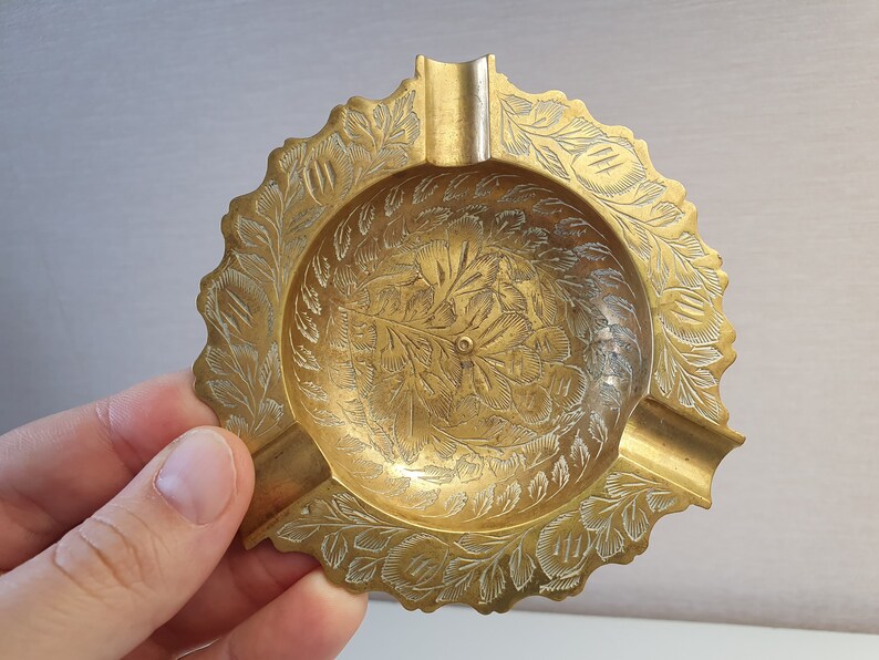 2 Vintage brass ashtrays Indian ashtray Vintage Ornate Solid Etsy