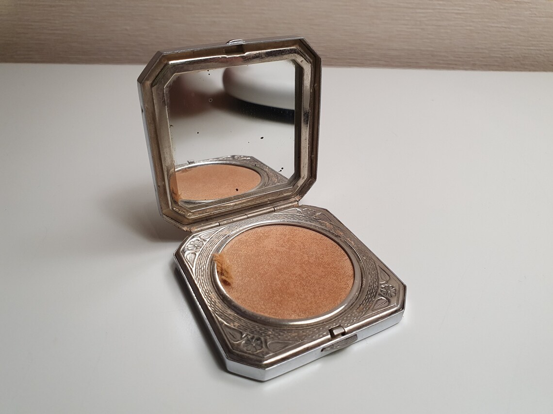 Vintage powder puff Vintage Compact Rustic Wedding Soviet Etsy