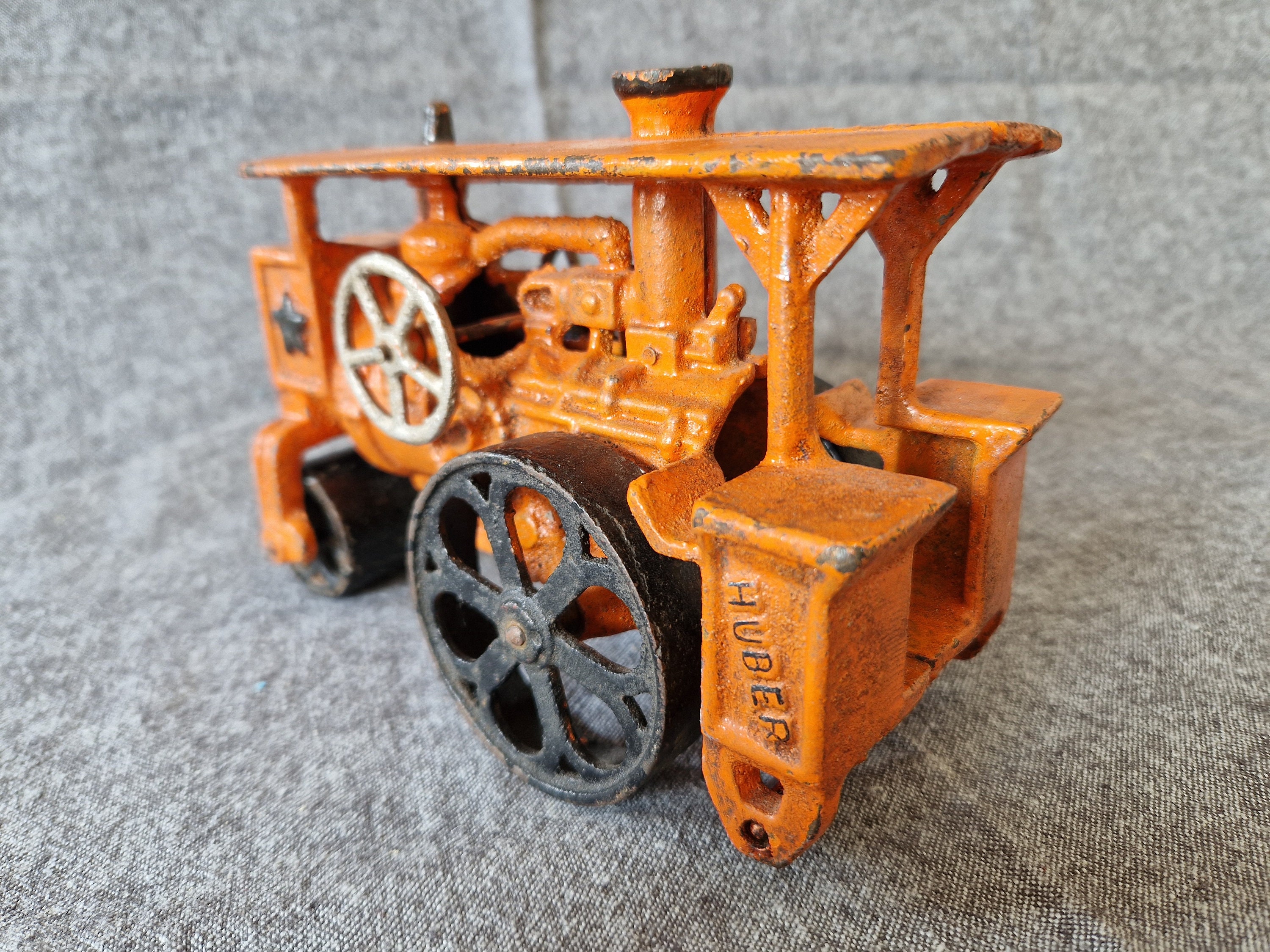 Hubley Huber Cast Iron Toy Steam Roller, Huber Cast Iron Toy Truck