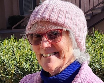 Handgebreide wintermuts van alpaca acrylmix blush roze