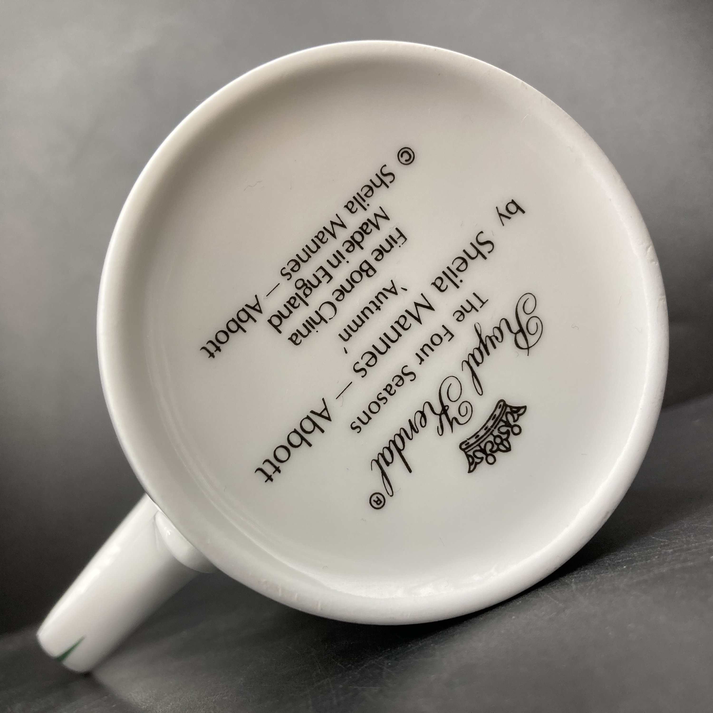 22 oz travel coffee mug handle Swig 22oz Travel Mug main image 1