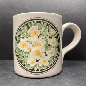 Vintage 1978 Nymansay floral ceramic mug Dorn Williams Eucryphia nymansensis Nymansay The National Trust