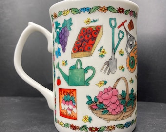 Vintage Duchess Gardening Gieter Kruiwagen Troffel fijne porseleinen mok gemaakt in Engeland