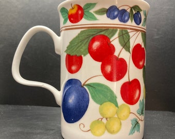 Vintage 1992 Roy Kirkham Eden Plums Grapes and Cherries fine bone china mug made made in England