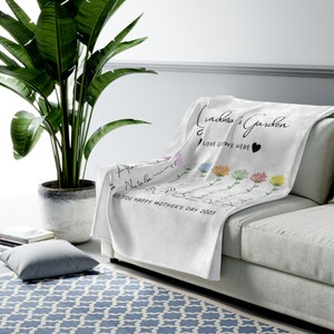Personalized Grandma Velveteen Plush Blanket, Grandma Floral Blanket, Mothers Day Gifts, Gift for Grandma, Custom Grandma