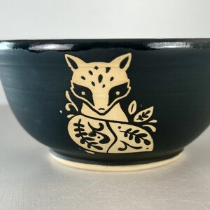 Cuenco de cerámica con motivo de zorro único / Cerámica torneada