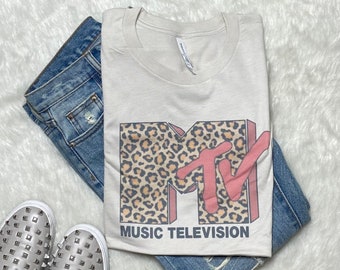 Mtvs leopard / Graphic Tees / Graphic Tshirt / Statement Tshirt / Statement Tee / T-shirt / Top / women unisex tee / band tee