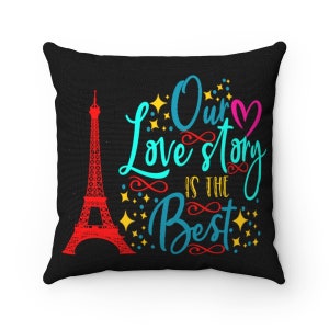 Eiffel Tower Pillow: Valentine&#39;s Day Paris Decor