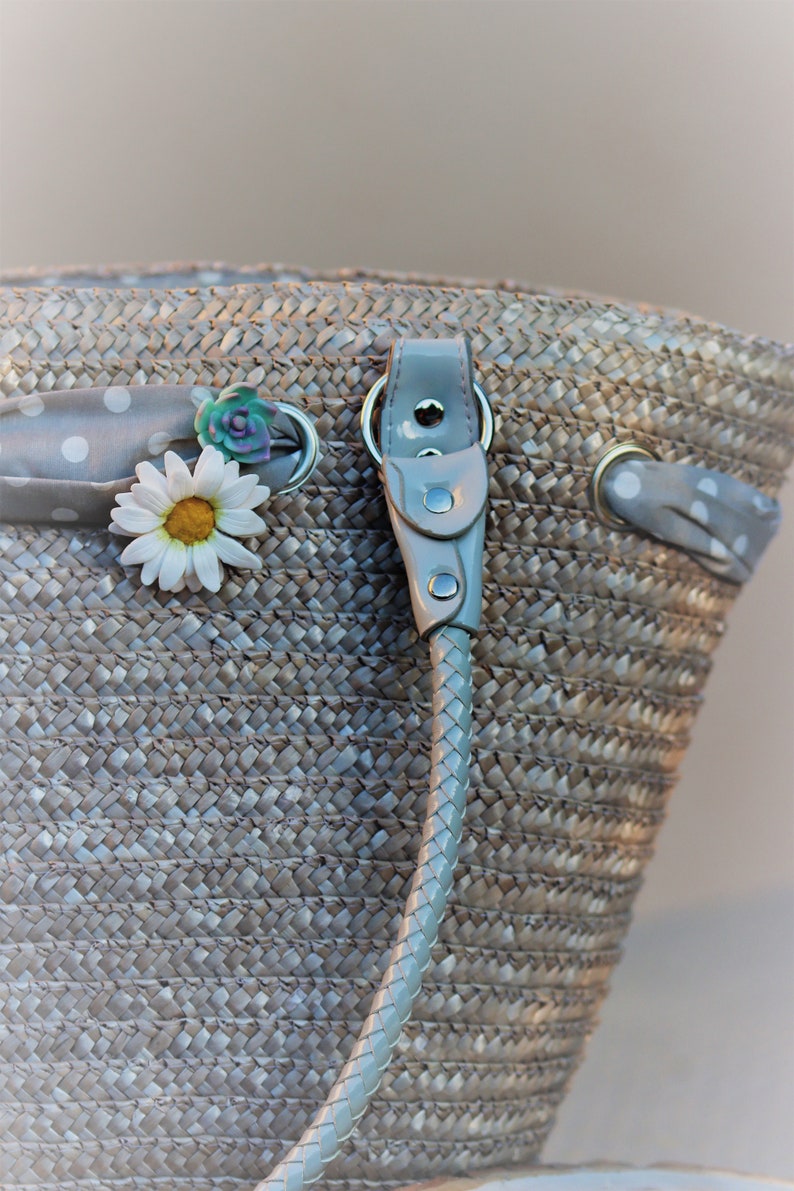 Pin's Marguerite en argile polymère Broche Fleur Daisy Flower Accessoires Tendance 2021 idée cadeau accessoires mariage image 5