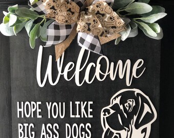 Mastiff Door Hanger