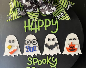 Halloween Door Sign, Halloween Door Hanger, Spooky Ghost Sign, Ghost Door Hanger, Cute Ghost sign, Spooky Season Sign, Halloween Decoration