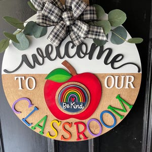 Willkommen in unserem Klassenzimmer-Türschild – Lehrer-Türschild – Klassenzimmer-Dekor – Schulanfang-Lehrer-Geschenk