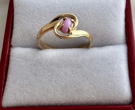 10K Solid Gold Pick Ruby Cabochon Bypass Yellow G… - image 6