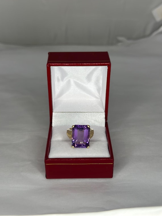 10K Solid Gold Amethyst Emerald  Cut Gemstone Fil… - image 3