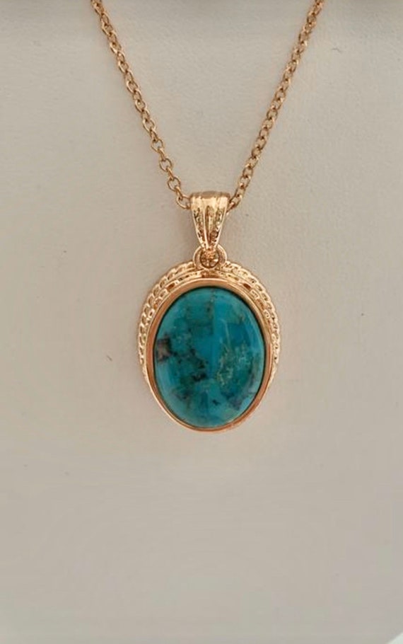 Oval Turquoise Pendant Necklace Gold Tone