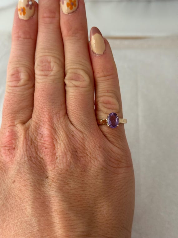 14K Solid Gold Facted Oval Amethyst Ring 2.74 gra… - image 9