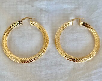 18K Heavy Gold Plate OTC Italy Designer Large Earring Diamond Cut Square Round Tubular Hallmark Italy 18K EGP  Unworn Gorgeous