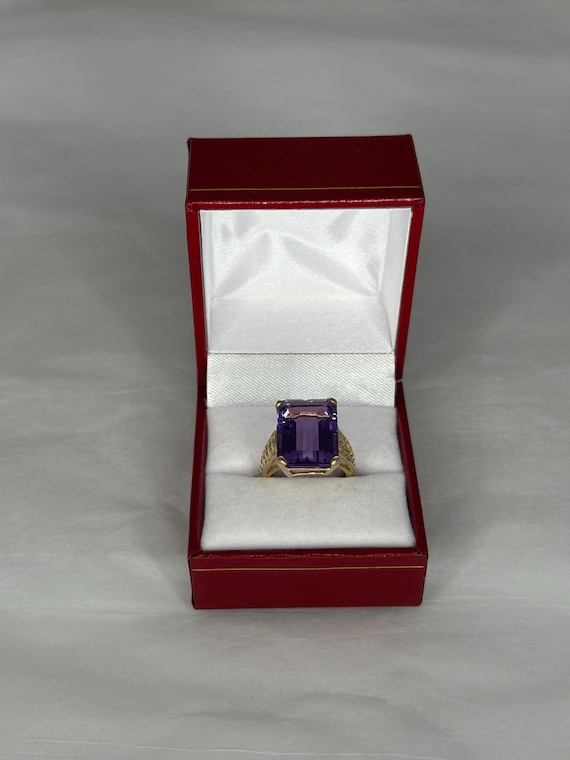 10K Solid Gold Amethyst Emerald  Cut Gemstone Fil… - image 1