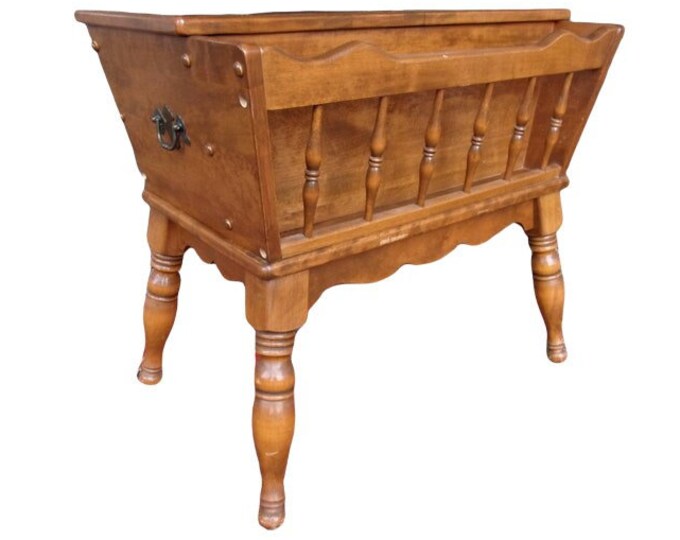 Vintage Ethan Allen Dough Box Side Table Maple Heirloom Collection