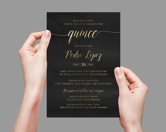Sjabloon uitnodiging quinceañera: gouden kalligrafie, zwarte partij (direct downloaden)