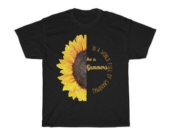 T-shirt in cotone pesante Sunflower Grandma personalizzata
