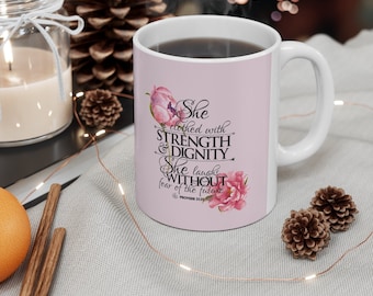 Proverbi 31:5 Tazza di peonia arrossita rosa 11oz