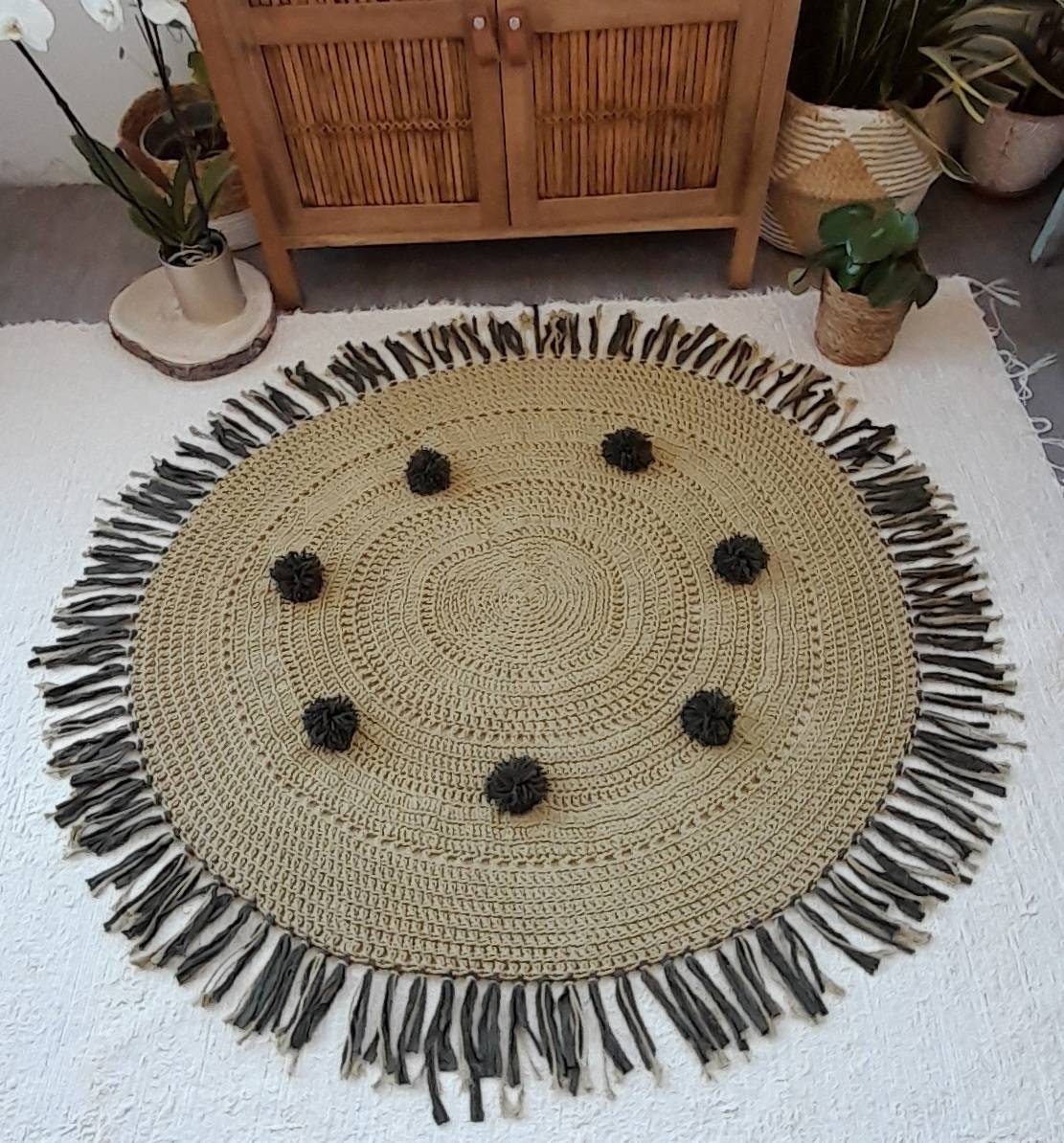 Tapis Kaki, Rond, Franges et Pompons 140 cm