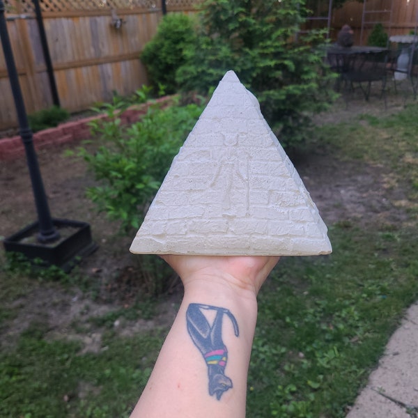 Outdoor concrete pyramid triangle Egypt garden yard decor