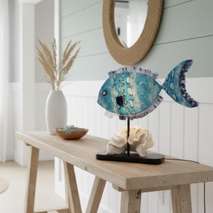 Korallbordslampa: Blå fiskskärm, kustnära heminredning