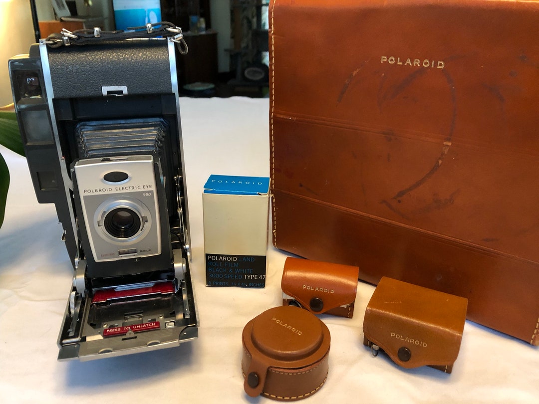 Vintage Early 1960's Polaroid J66 Roll Film Instant Camera Etsy