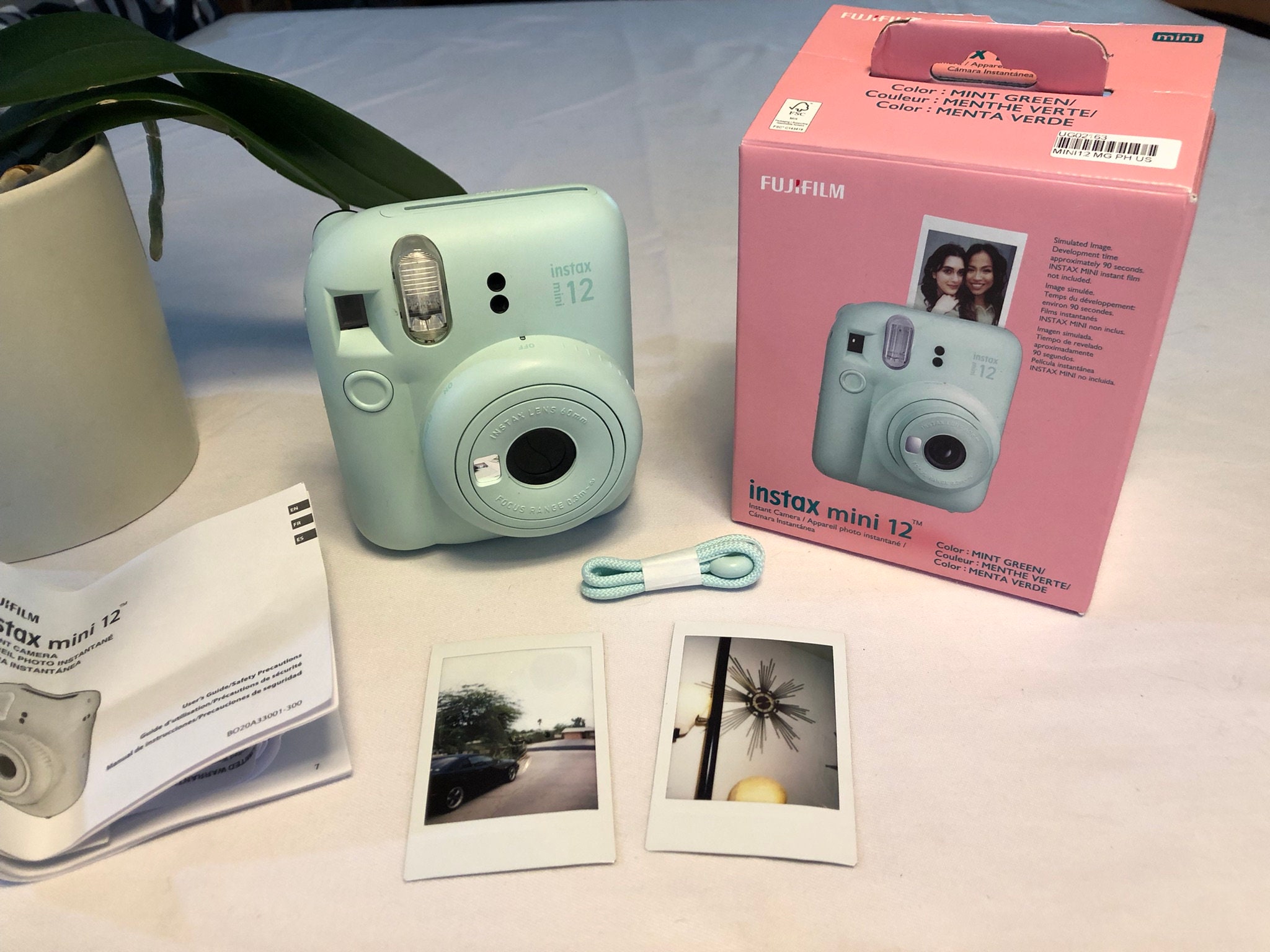 Fujifilm instax Mini 12 - Cámara instantánea, color verde menta