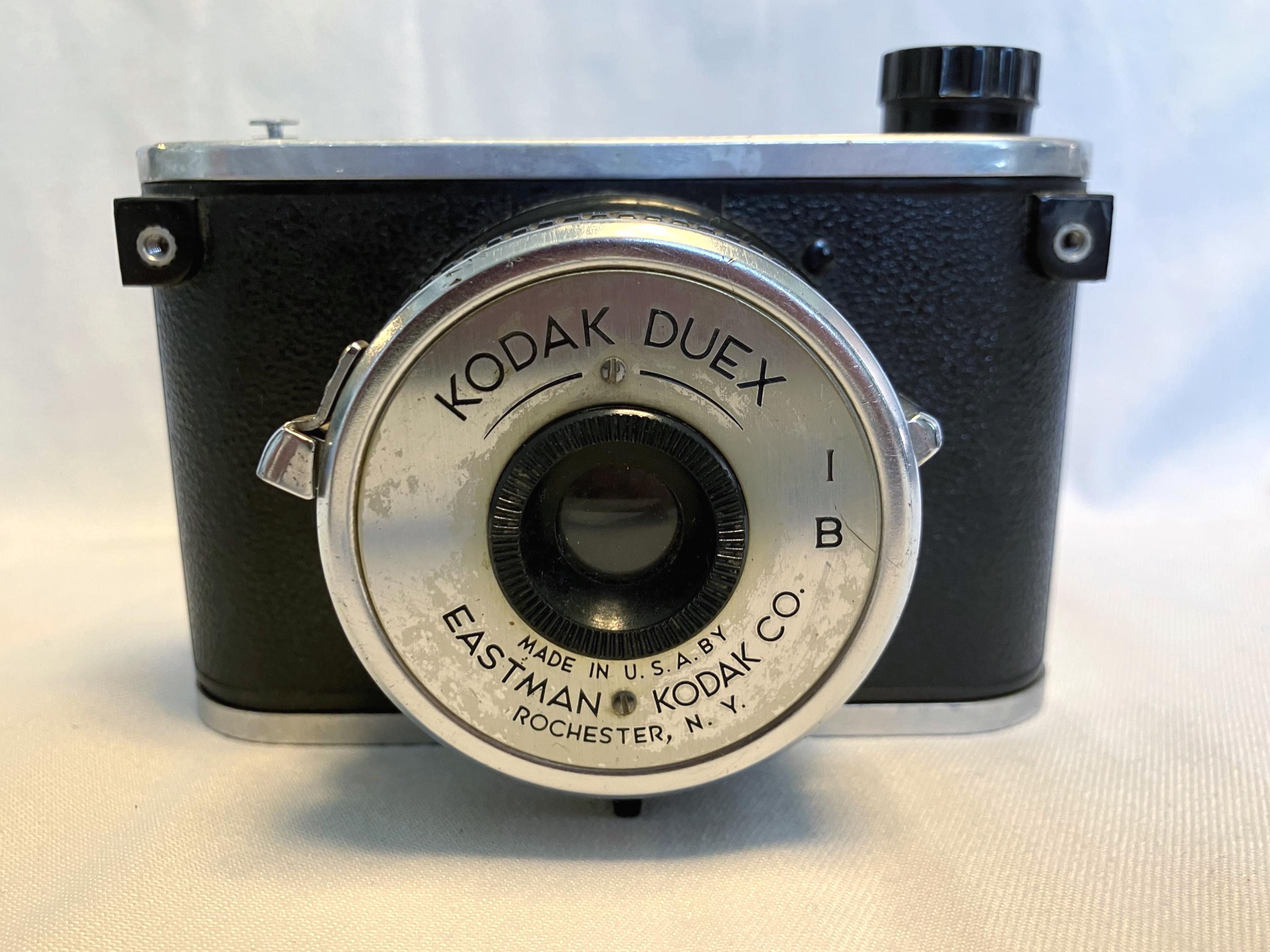 Vintage 1940s Camera - Etsy