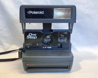 Film Tested Mid 1990's Polaroid 600 One Step W/ Original Box. Good Condition! Working Great! #3337