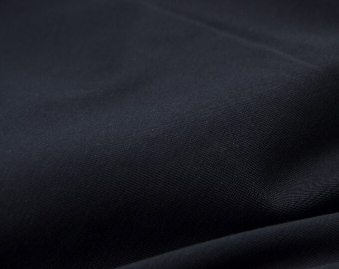 Cotton jersey in solid black - 155 cm wide - smooth fabric, solid color