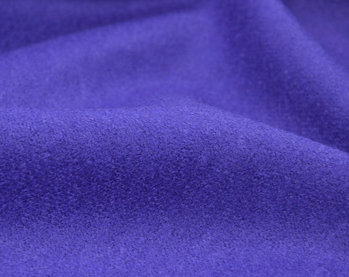 Coat fabric made of virgin wool in violet from Italy - 130 cm wide - fabric slightly shiny UNI