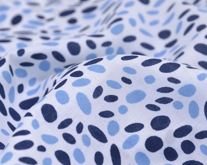 Blouse fabric made of viscose in white with blue dots - 140 cm wide - smooth fabric, dots