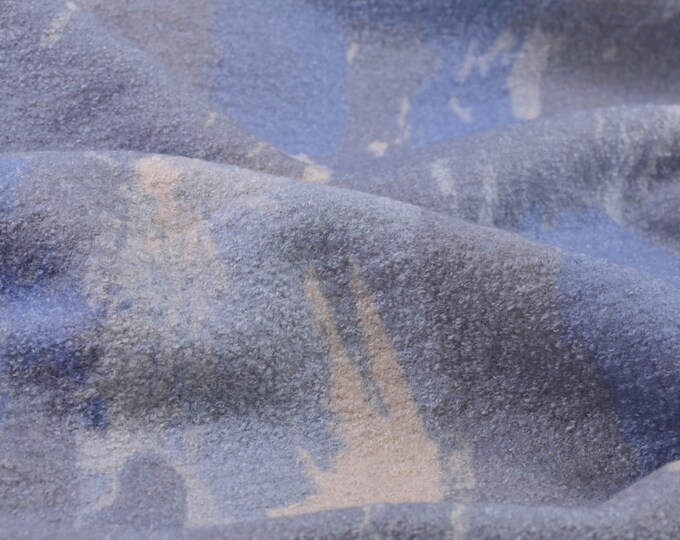 Mantelstoff Kochwolle blau gemustert von Fibre Mood - 140cm breit - Stoff leicht glänzend Camouflage
