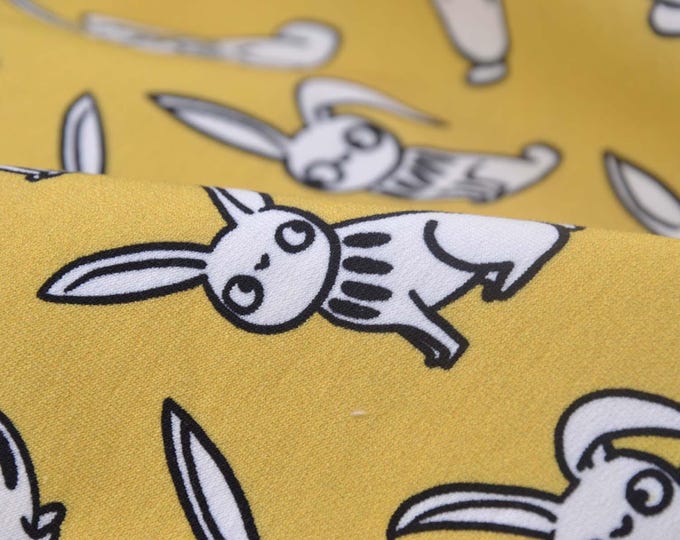 Sweatstoff in gelb mit Hasen aus Baumwolle - 160cm breit - Stoff gemustert, Tierprint