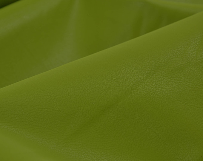 Hosenstoff Kunstleder, Stretch uni grün von Fibre Mood - 140cm breit - Stoff leicht glänzend UNI