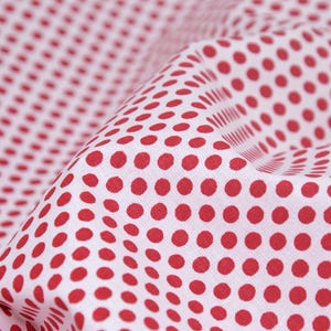 Katoenen stof met stippen, wit, rood, patchworkstof - 160 cm breed - patroonstof, stippen