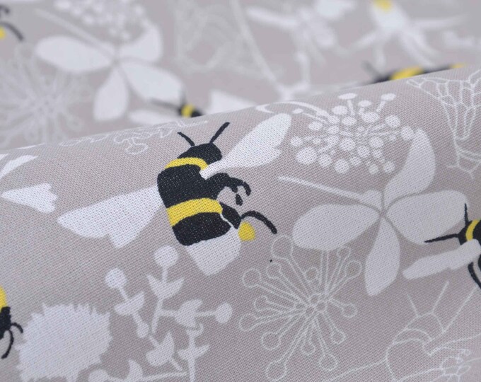 Baumwollstoff Westfalenstoffe Kyoto, grau-beige, Hummeln, Patchwork - 150cm breit - Stoff gemustert, Tiere