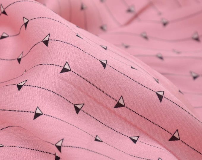 Viscose blouse fabric with triangles and stripes in pink and black - 145 cm wide - fabric with a slight sheen and geometric patterns