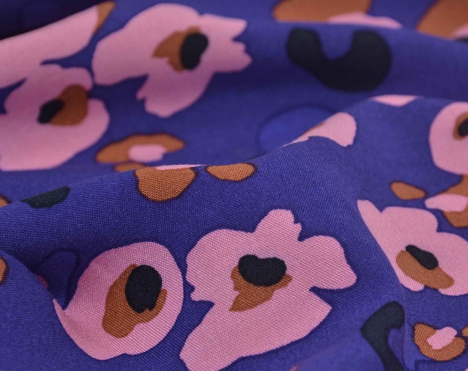 Blouse fabric made of viscose in blue with flowers in pink and brown, woven fabric - 145 cm wide - matte, patterned fabric