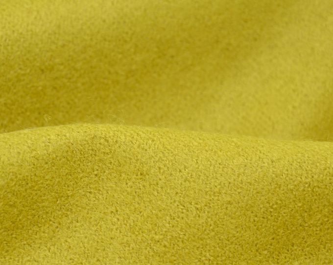 Mantelstoff aus Schurwolle in limette aus Italien - 130cm breit - Stoff leicht glänzend UNI