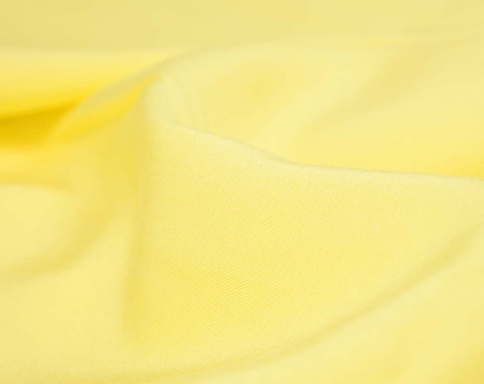 Blouse fabric made of viscose, plain light yellow, Gedda Ines by Fibre Mood 29 - 145 cm wide - fabric matt, UNI