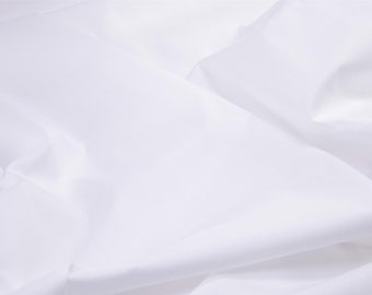 Tissu de chemisier batiste en coton blanc de Hilco - 150 cm de large - tissu uni lisse