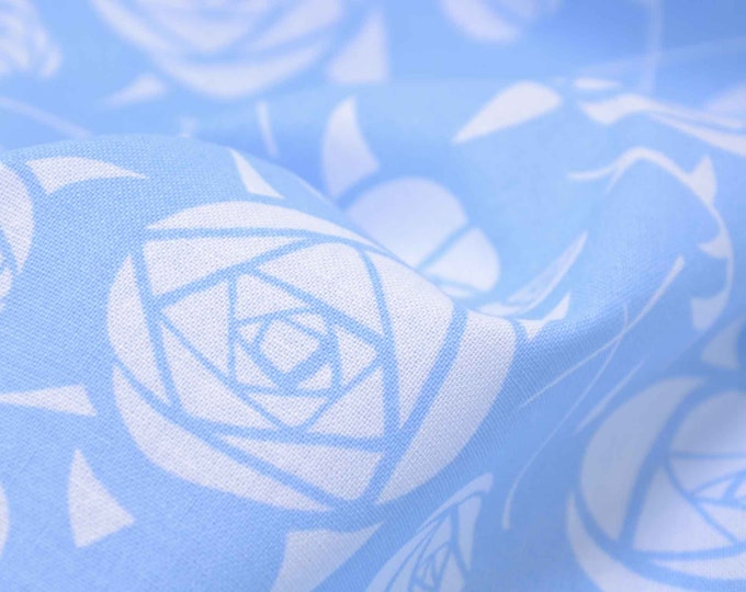Baumwollstoff Lindau hellblau mit Rosen von Westfalenstoffe - 150cm breit - Stoff glatt, gemustert