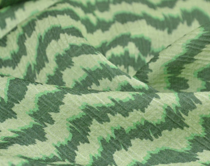 Green shiny viscose blouse fabric with stripes - 150 cm wide - patterned fabric with horizontal stripes