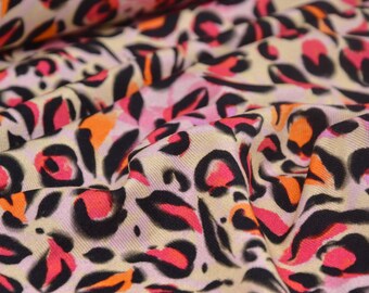 Viscose jersey fabric with leopard print in pink and orange from Hilco Fashion Trends - 150 cm wide - patterned fabric, leopard print